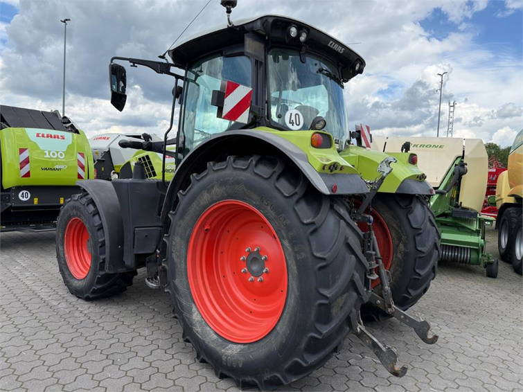Claas Arion 630 Hexashift CIS+ 8