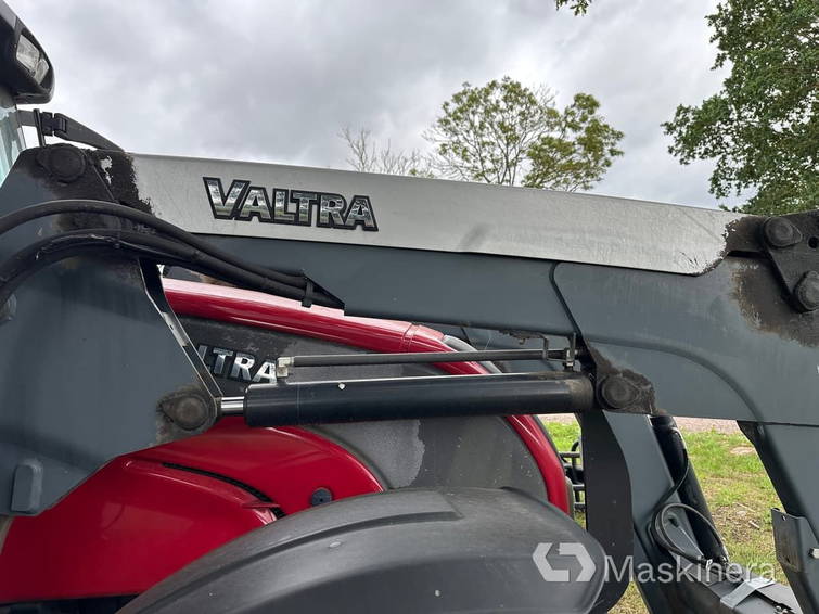 Valtra N 121 Advance 18