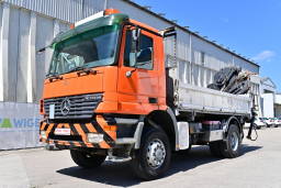 Mercedes-Benz Actros 1840 4x4 Retarder MP1 E3 Kran Hiab 135-4