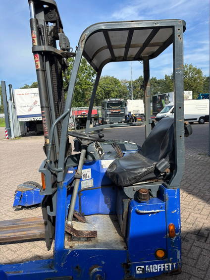 Moffet M4 20.3 Meeneemheftruck 4