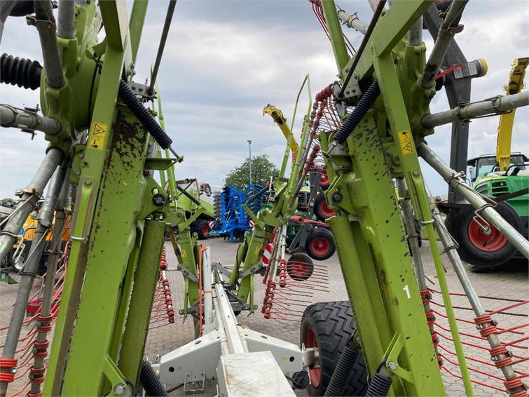Claas Liner 3600 7