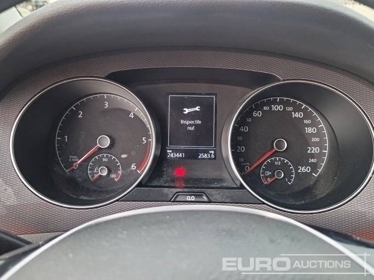Volkswagen Golf 21