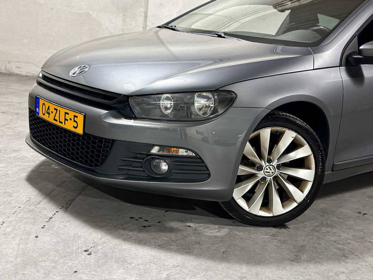Volkswagen Scirocco 1.4 TSI Highline 6