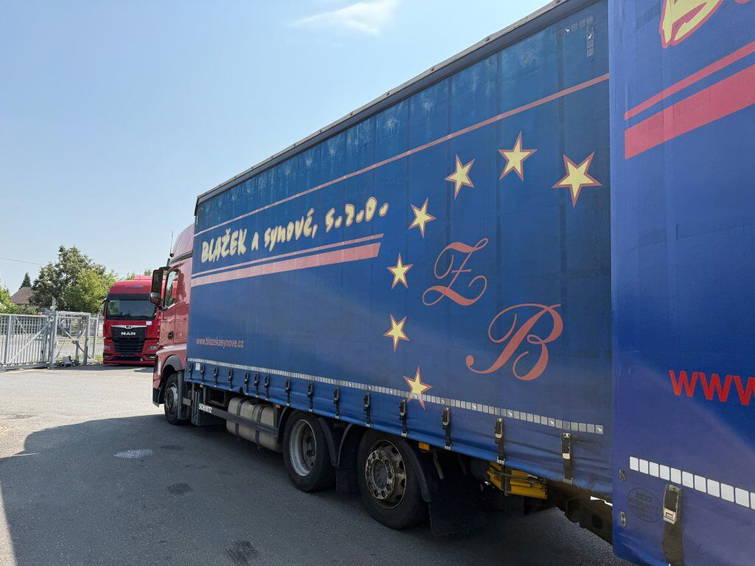 Mercedes-Benz Actros 2545 6x2 6