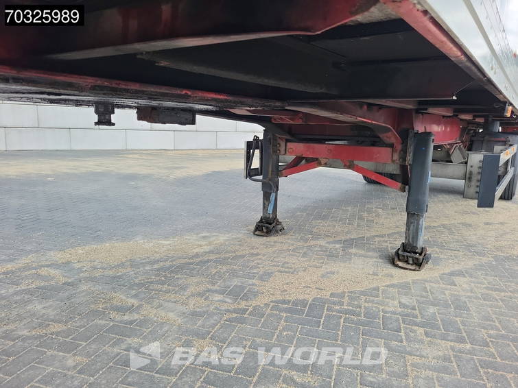 Schmitz Cargobull SKO10 Tailgate Steering Axle 24