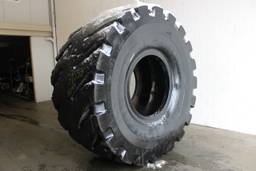 Michelin 45/65R39 Xmine D2 85mm 1 Piece