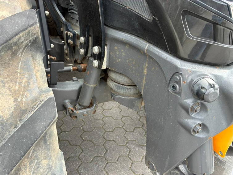 Valtra T 174 Direct 8