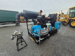 Perkins 2000serie + high pressure waterpump 1000bar