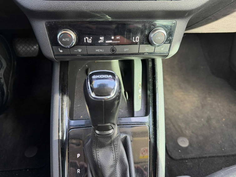 Škoda Kamiq 1.0 TSI DSG automaat 18