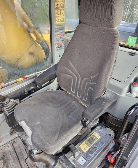 Hyundai Robex 210LC-7A, Engcon, 2 kauhaa, Eberspächer 5