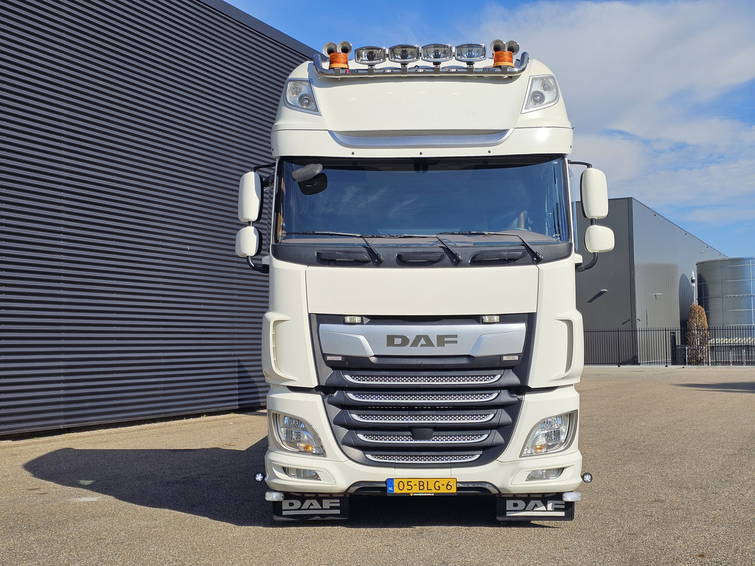 DAF XF 530 6x2 / Oprij - Machine Transport 5