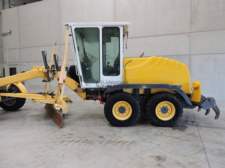 New Holland F106.6A 10