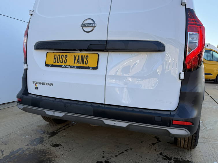 Nissan Townstar 1.3 130PK 15