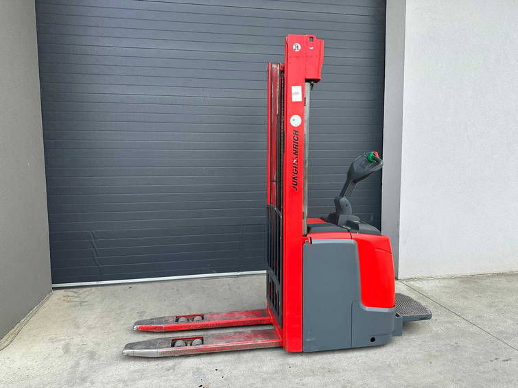 Jungheinrich ERC 216 2