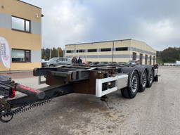 HFR KM 24 3 SAF Axle + Lifitng AxleS + Chassis L7450mm