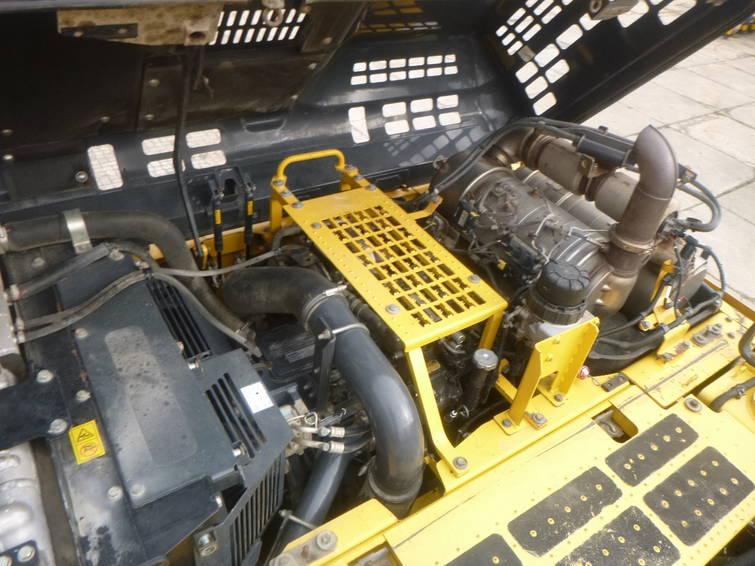 Komatsu PC360LC-11 22