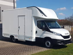 Iveco Daily BOX NiskopodŁOgowy Sklep 4,43x2,23x2,42 AC