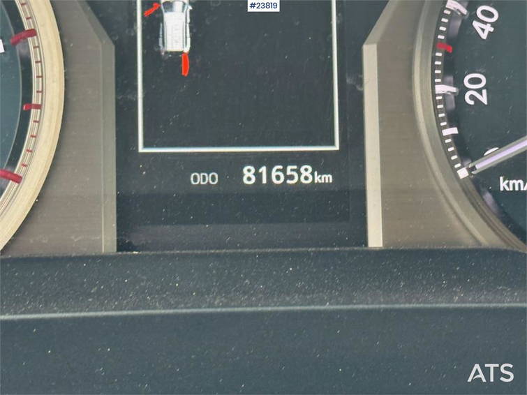Toyota Land Cruiser 28