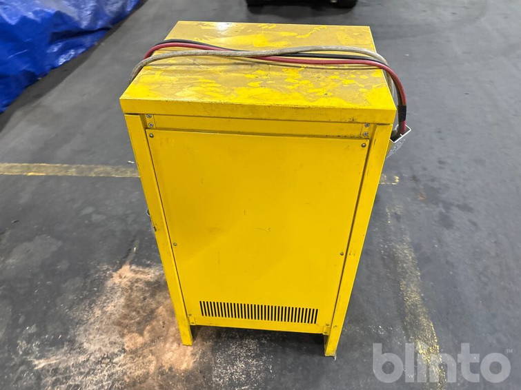 TCM FB25 26