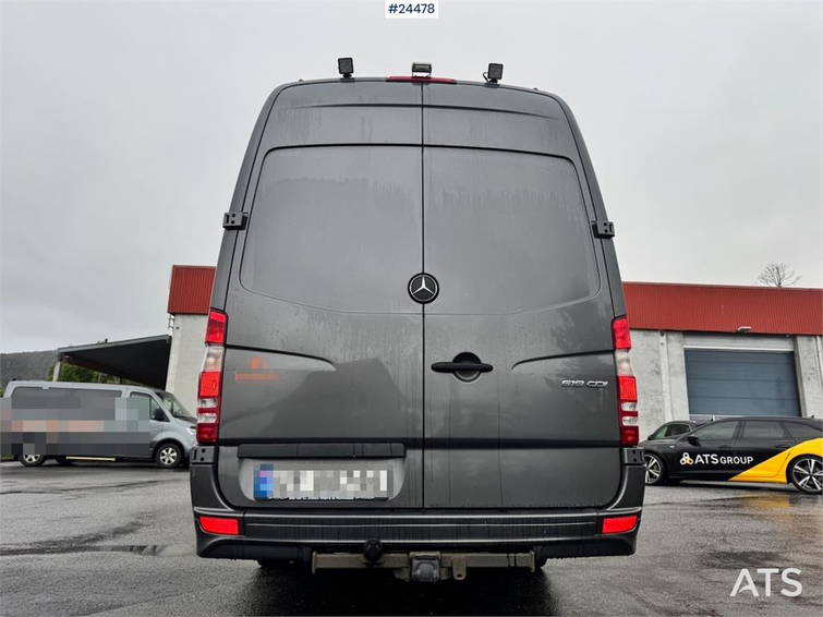 Mercedes-Benz Sprinter 519 CDI Minibus  17 Seats  178,000 km 5
