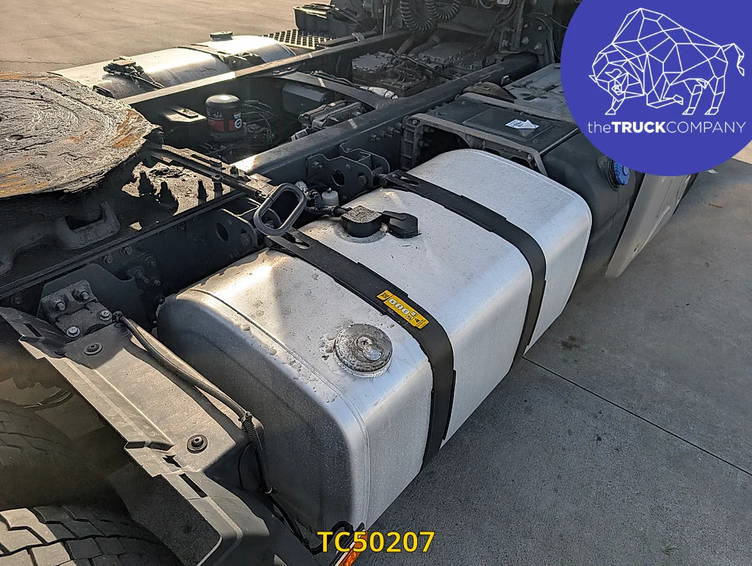 Renault T480 12