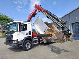 Scania NGS XT P410 / 6X4 / Retarder / Only192584 KM / BIG Axle / Fassi F215A / Remote / Rotator / 2Side Tipper / Full-Steel / Drum Brakes / TUV01-03-2027 / Euro-6 / 2018