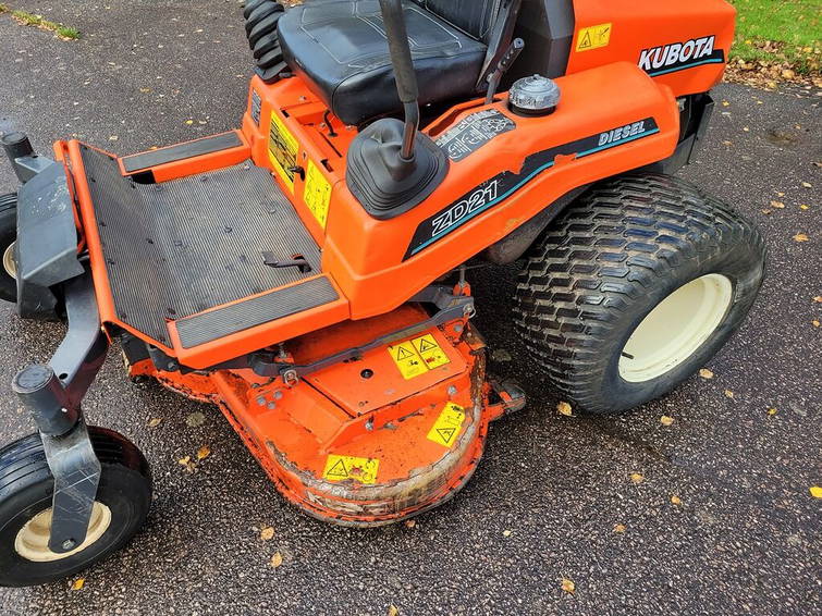 Kubota Åkgräsklippare Kubota ZD21 7