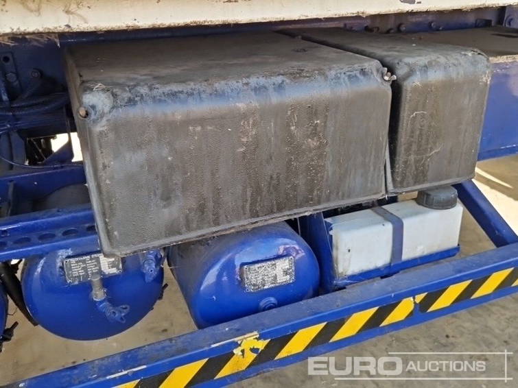 Scania 27