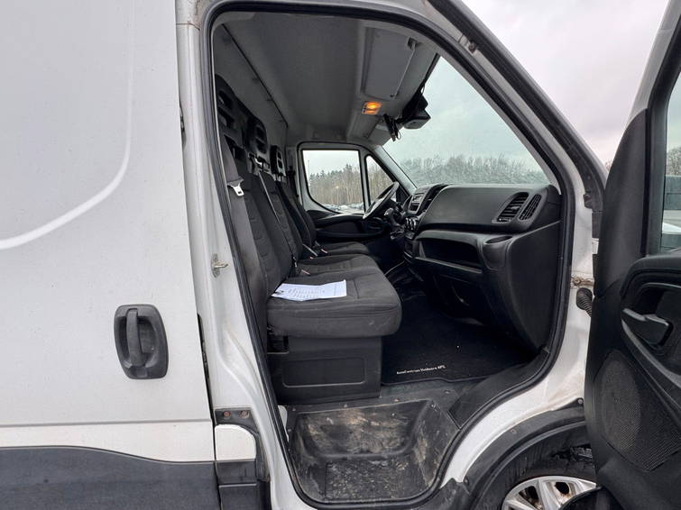 Iveco Daily Andere Kasten 3,0D 170PS L3H2 90603 Basis 20