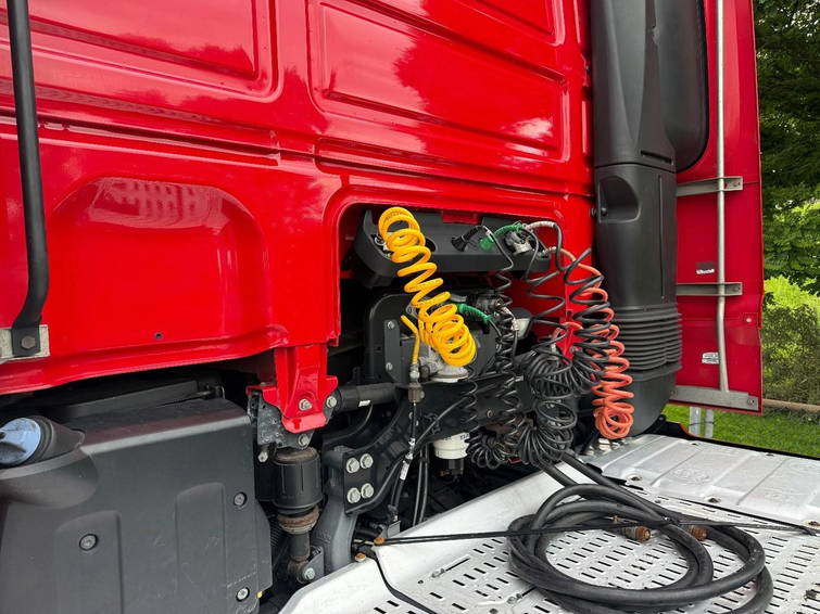 DAF XF 440 FT Manual fifth wheel, blower, low mileage, retarder, Euro 6 10
