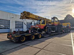 Liebherr LTM1035