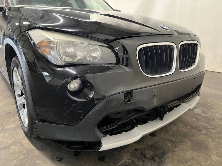 BMW X1 SDrive18i Executive - Stuur defect -BPM 7