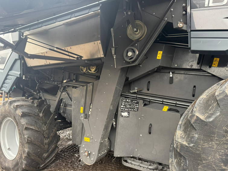 Massey Ferguson Ideal 8 Only 1150hrs Service Agreement 10