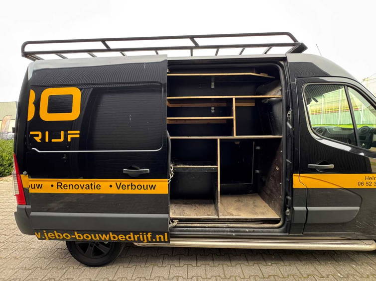 Renault Master T35 2.3 dCi L2H2EcDC 7