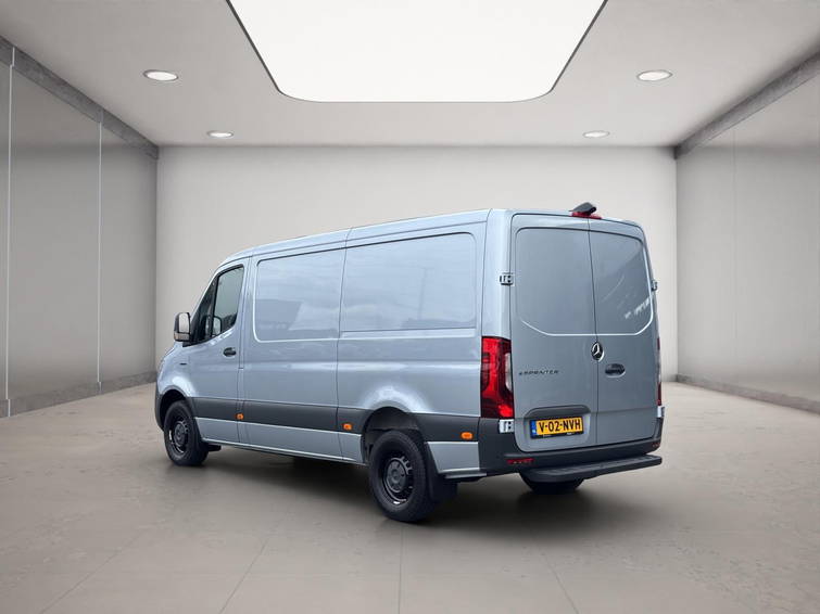Mercedes-Benz e-Sprinter eSprinter 314 L2 Pro 81kWh 29