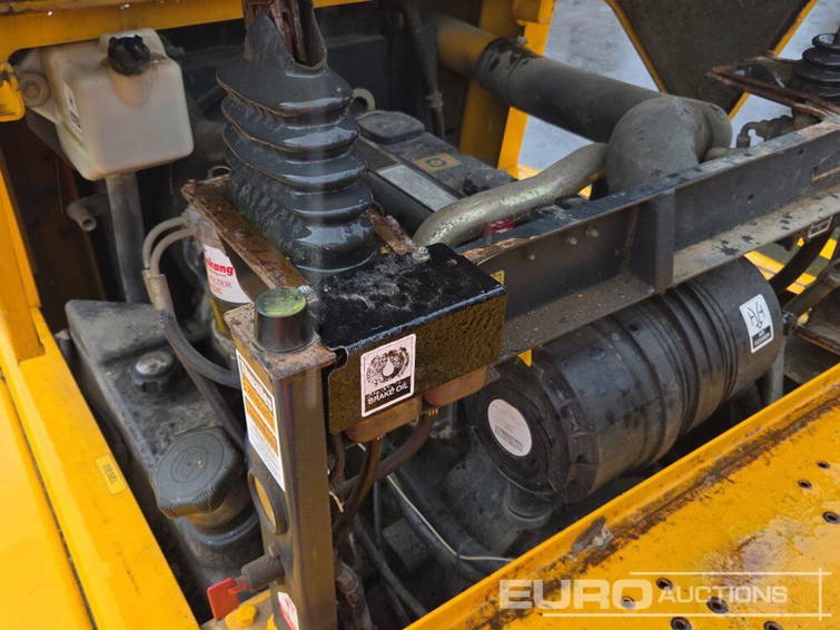 Thwaites 6 Ton 21