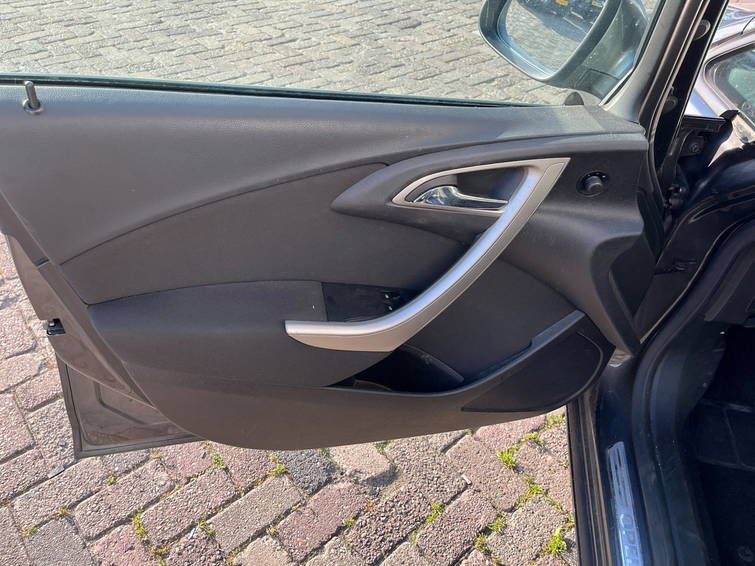 Opel Astra 2.0 CDTi Edition - Start niet - Schade 12