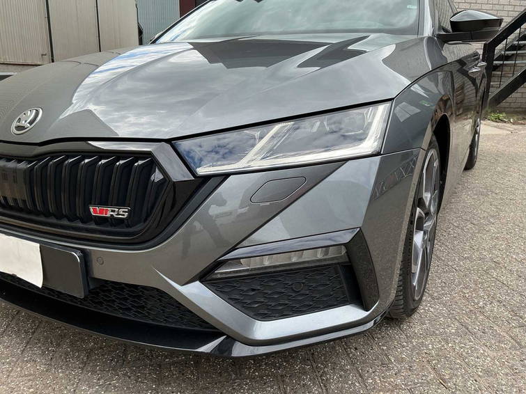 Škoda Octavia Combi 4x4 RS Plus 2.0 TDI 2