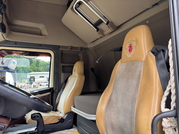 Scania R580 V8 6x4 Retarder 24