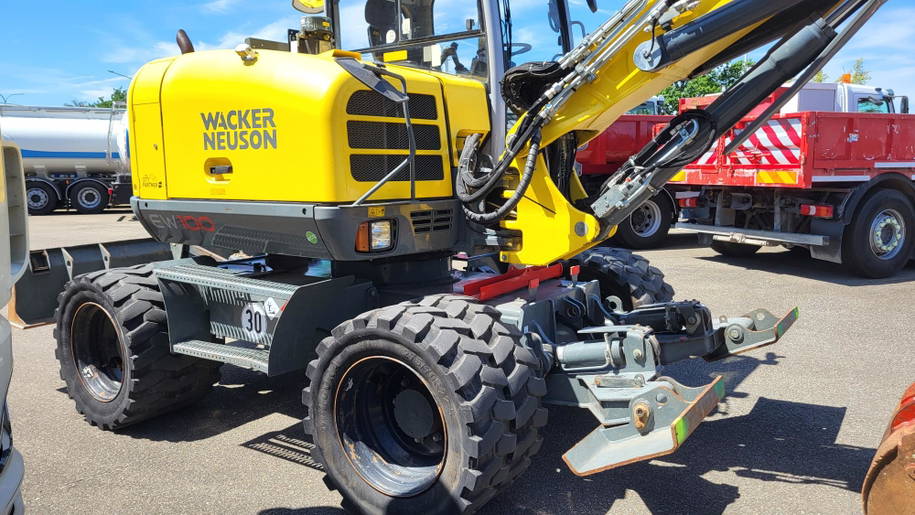 WACKER NEUSON EW100 wheel-excavator Model E06-06 4