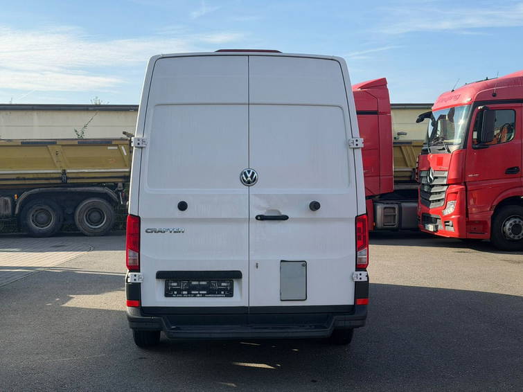Volkswagen Crafter 6