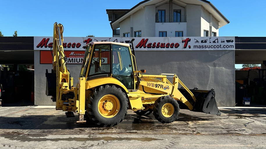 Komatsu WB97R 18