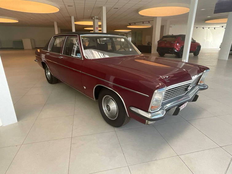Opel 1976 Diplomat 5.4 collector item 6