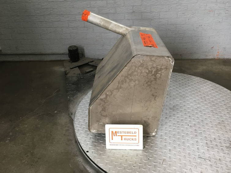 Diversen Brandstoftank 150 liter 2