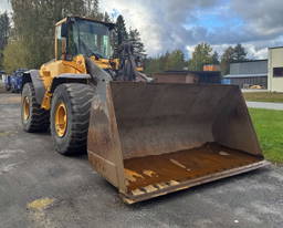 Volvo L110E 15.000hrs 3rd Function Bucket