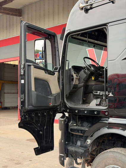 MAN TGX 33 33.640 6x4BL SA Meiller/ACC/Aebs/Retarder 6