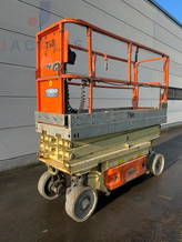 JLG 2030ES