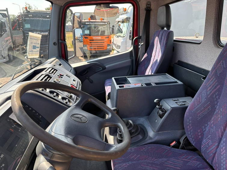Mercedes-Benz Atego 1218 + Hyvalift Hook Lifter System + Manual 5