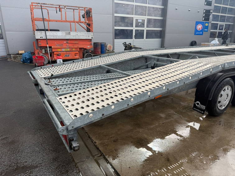 BLYSS Drehschemel Multimax DA35 PKW, 3,5t, BE, 100km/h 9