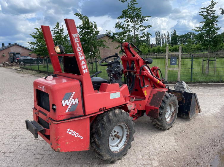 Weidemann 1250 Shovel Loader 2
